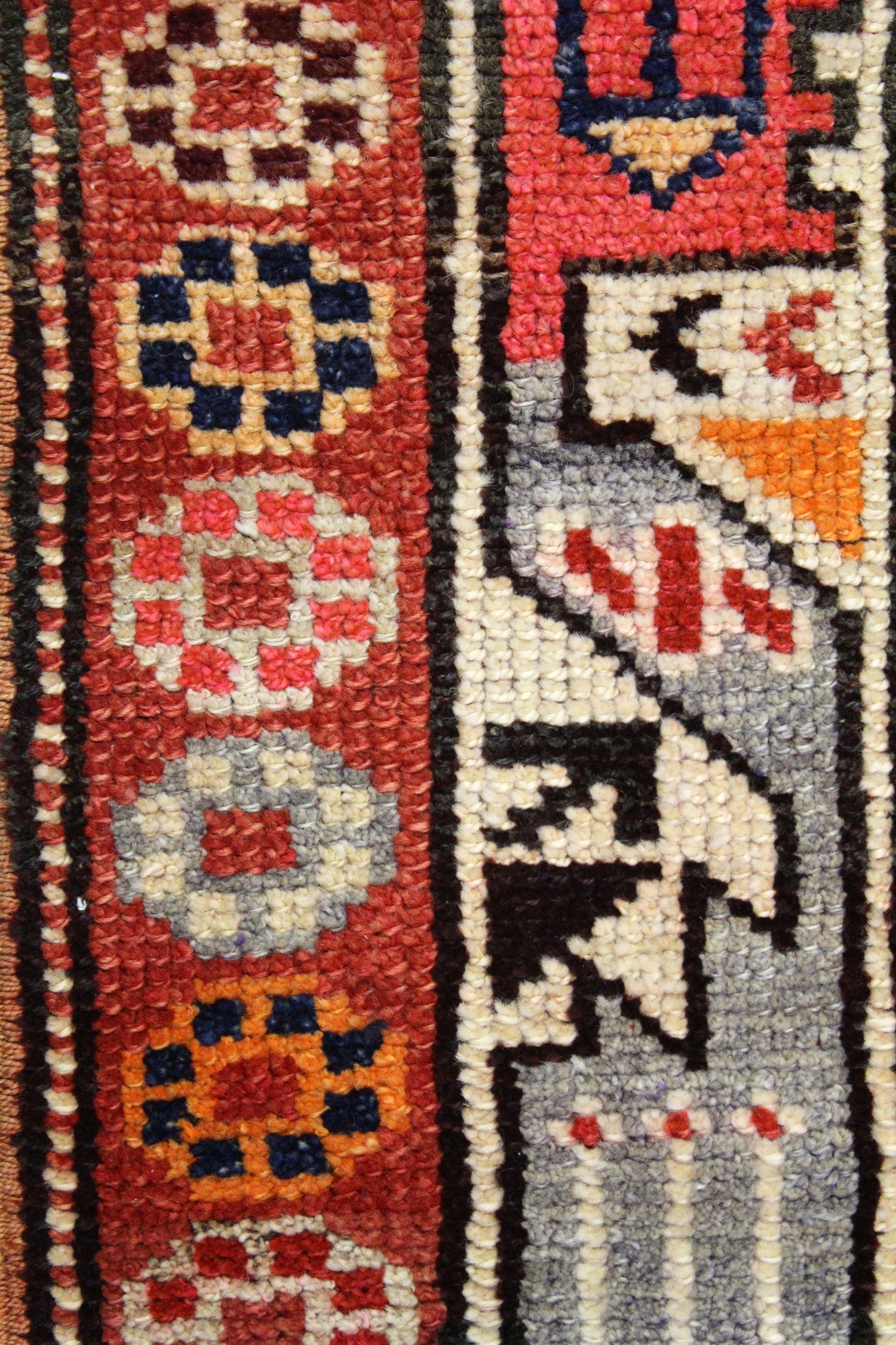 Vintage Herki Handwoven Tribal Rug, J64603