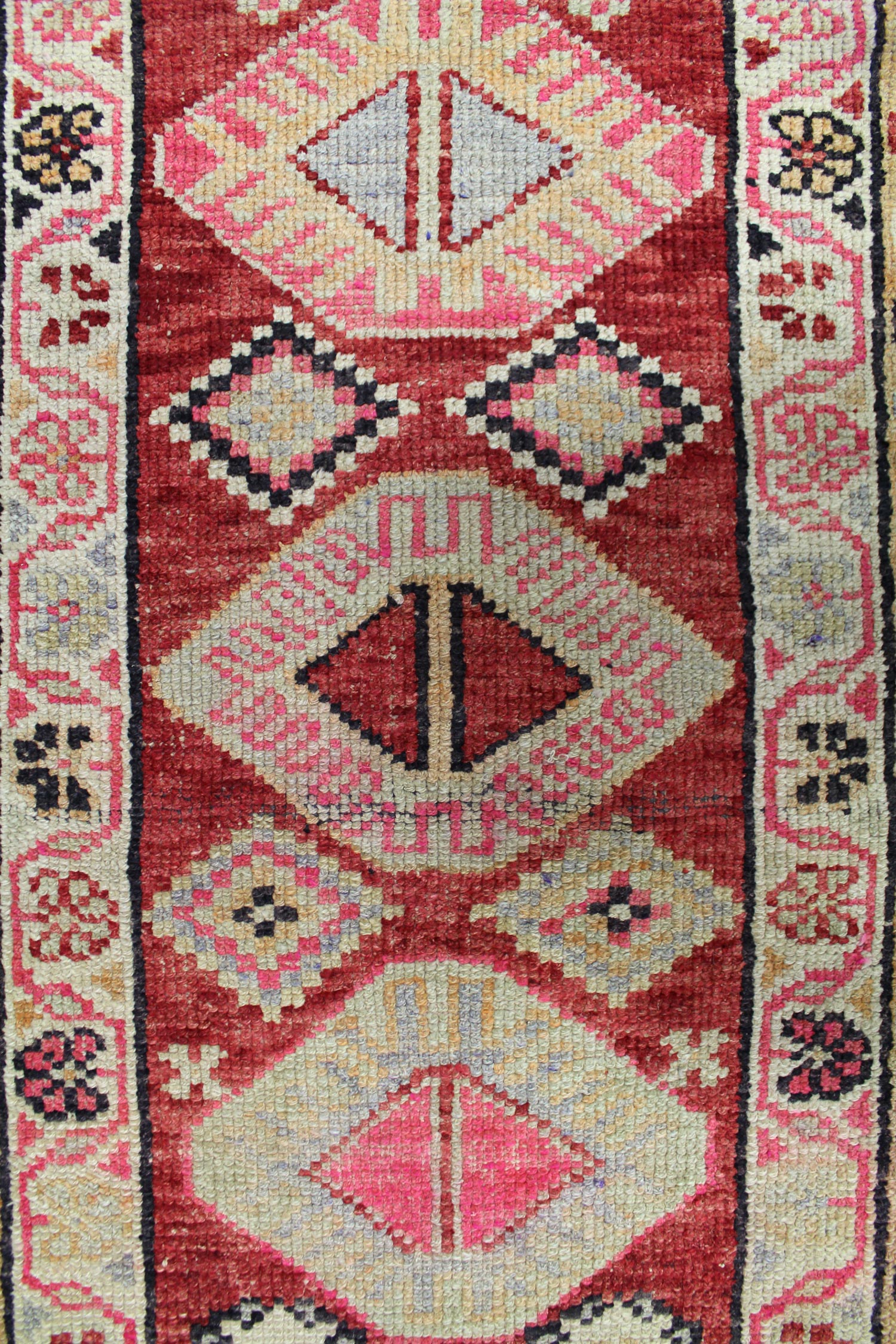 Vintage Herki Handwoven Tribal Rug, J64604