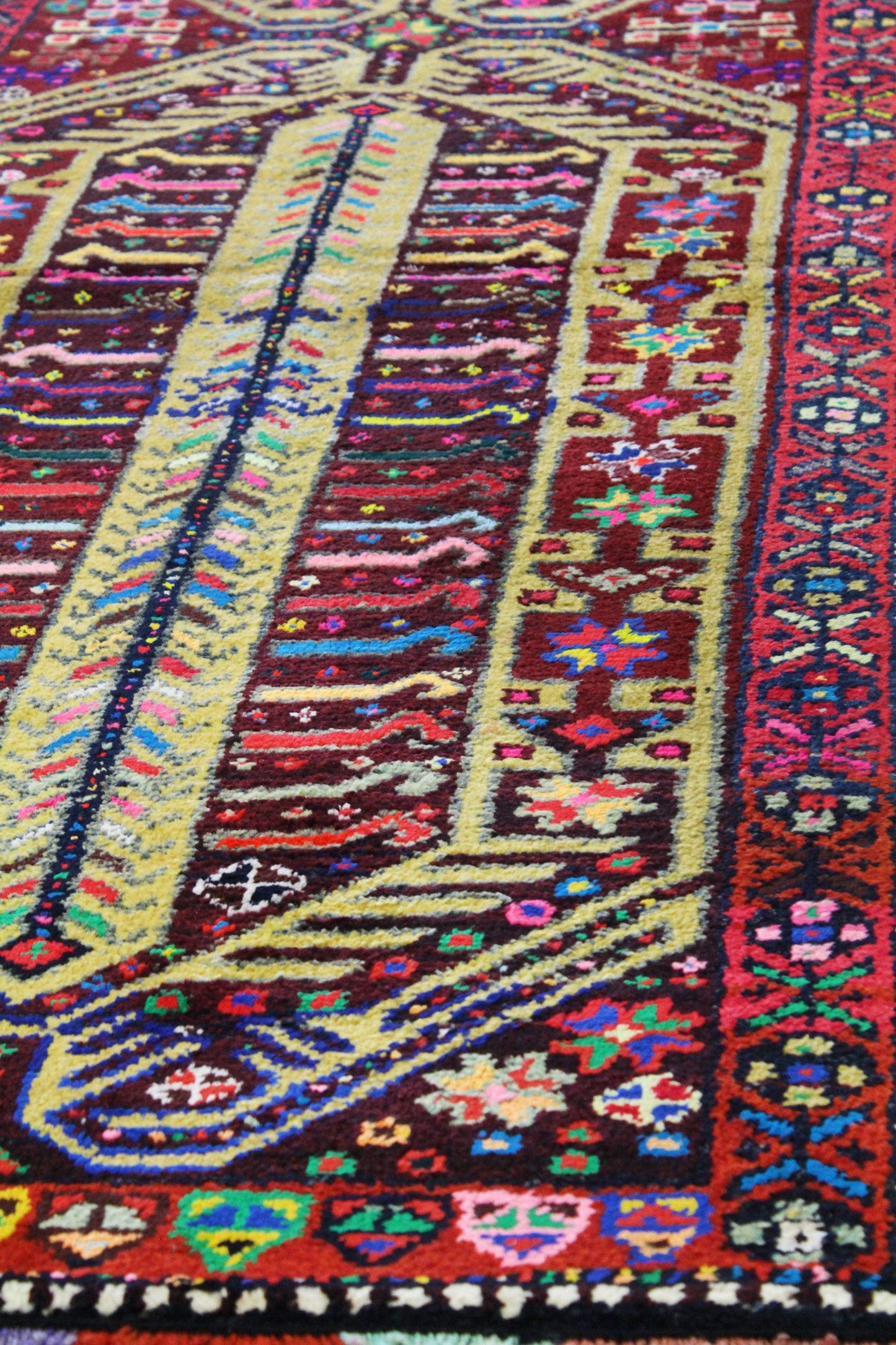 Vintage Herki Handwoven Tribal Rug, J64630