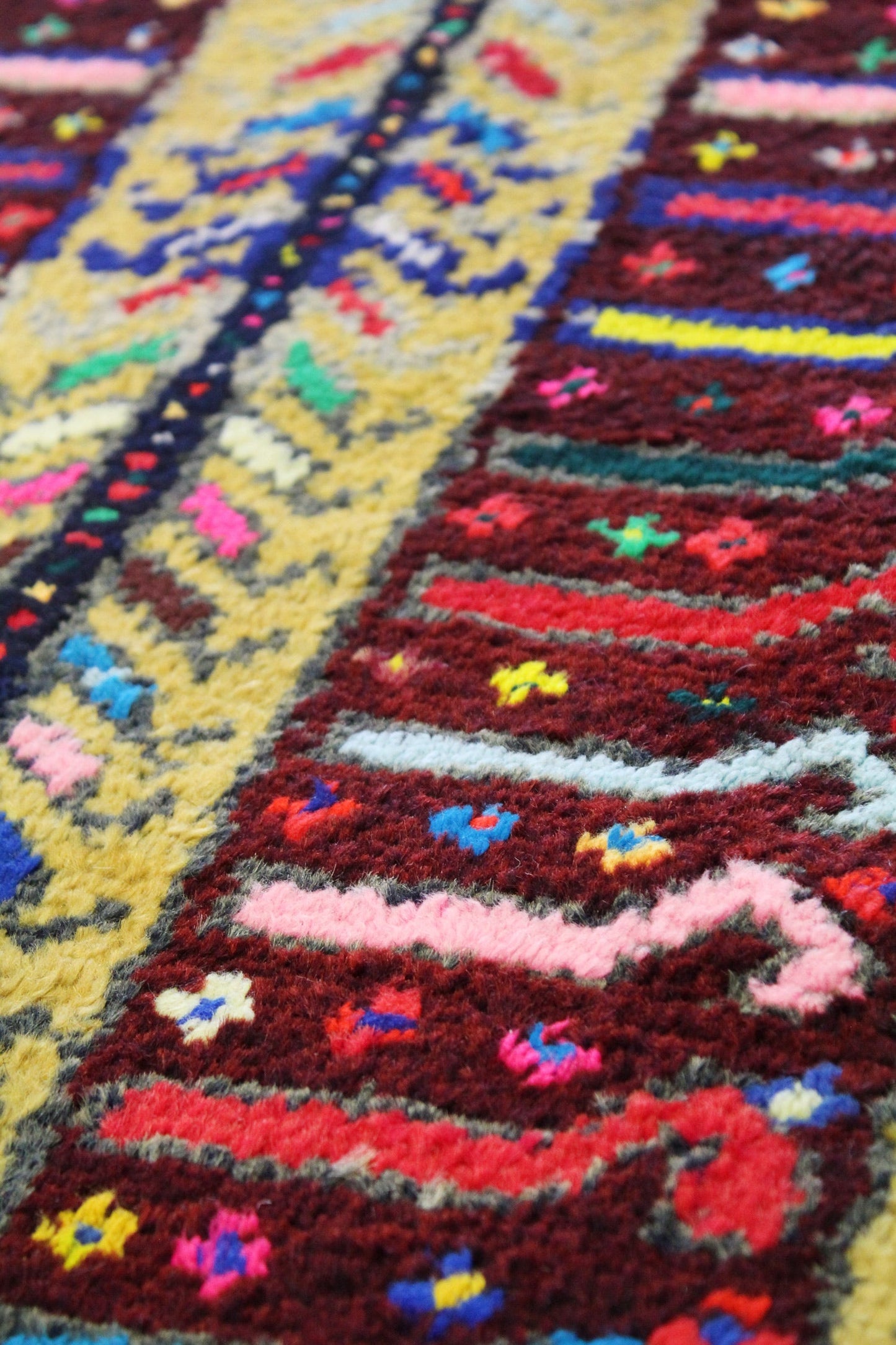 Vintage Herki Handwoven Tribal Rug, J64630