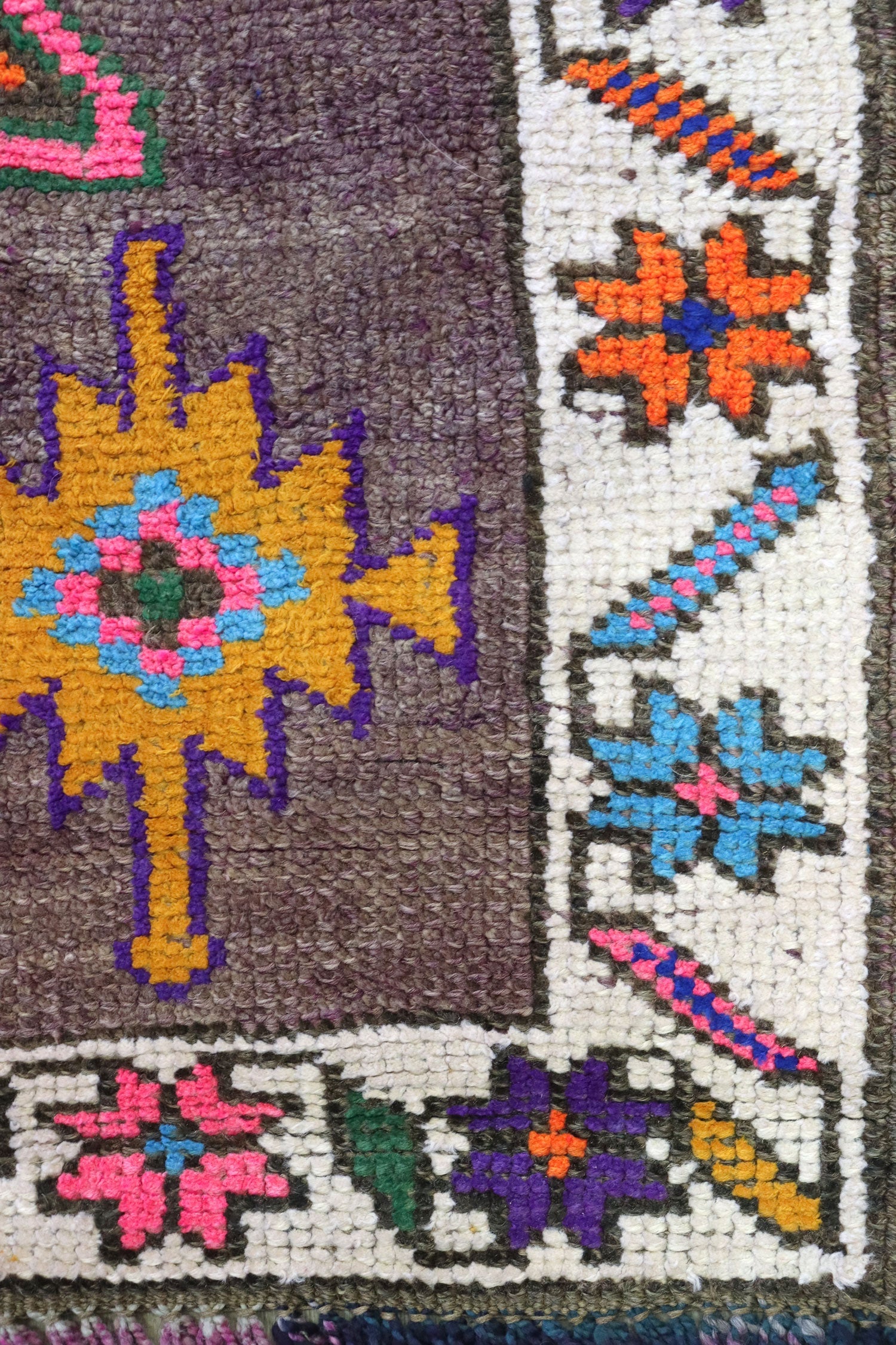 Vintage Herki Handwoven Tribal Rug, J66183