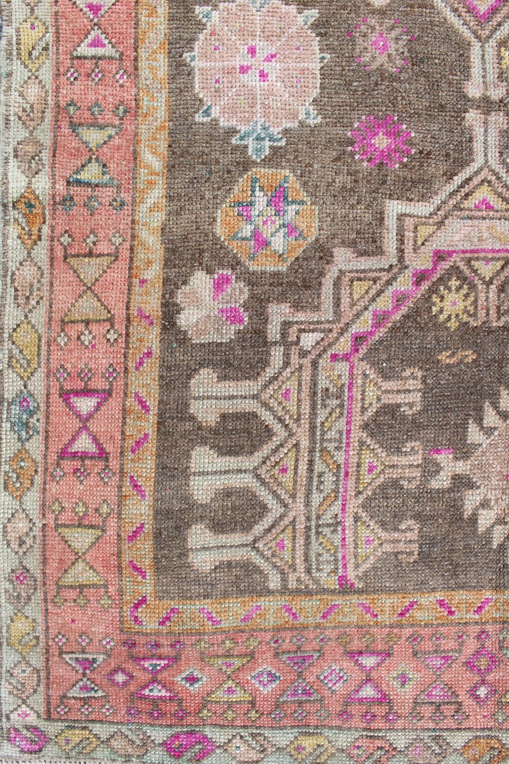 Vintage Kars Handwoven Tribal Rug, J61668
