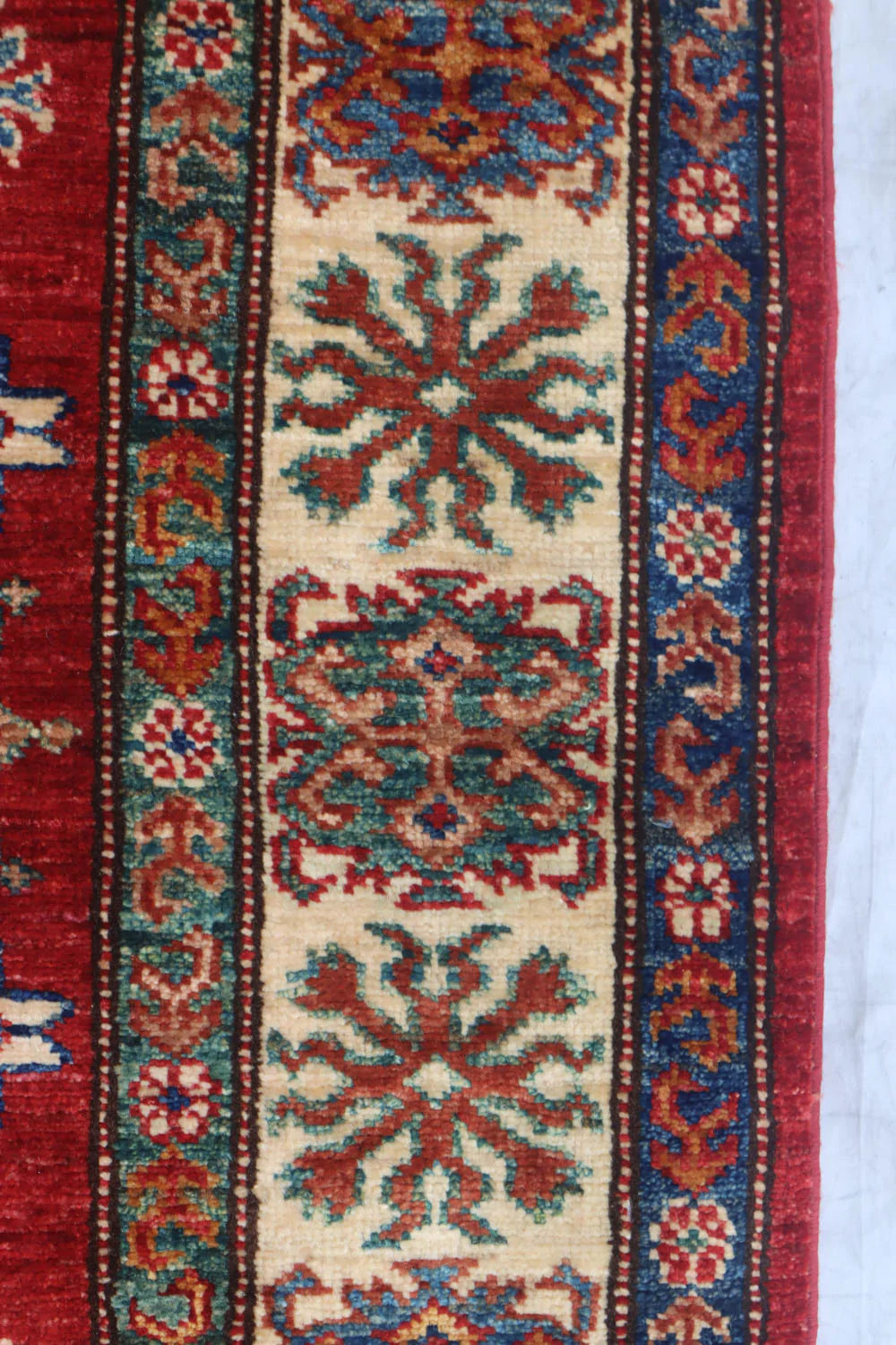 Kazak Handwoven Tribal Rug, J63763