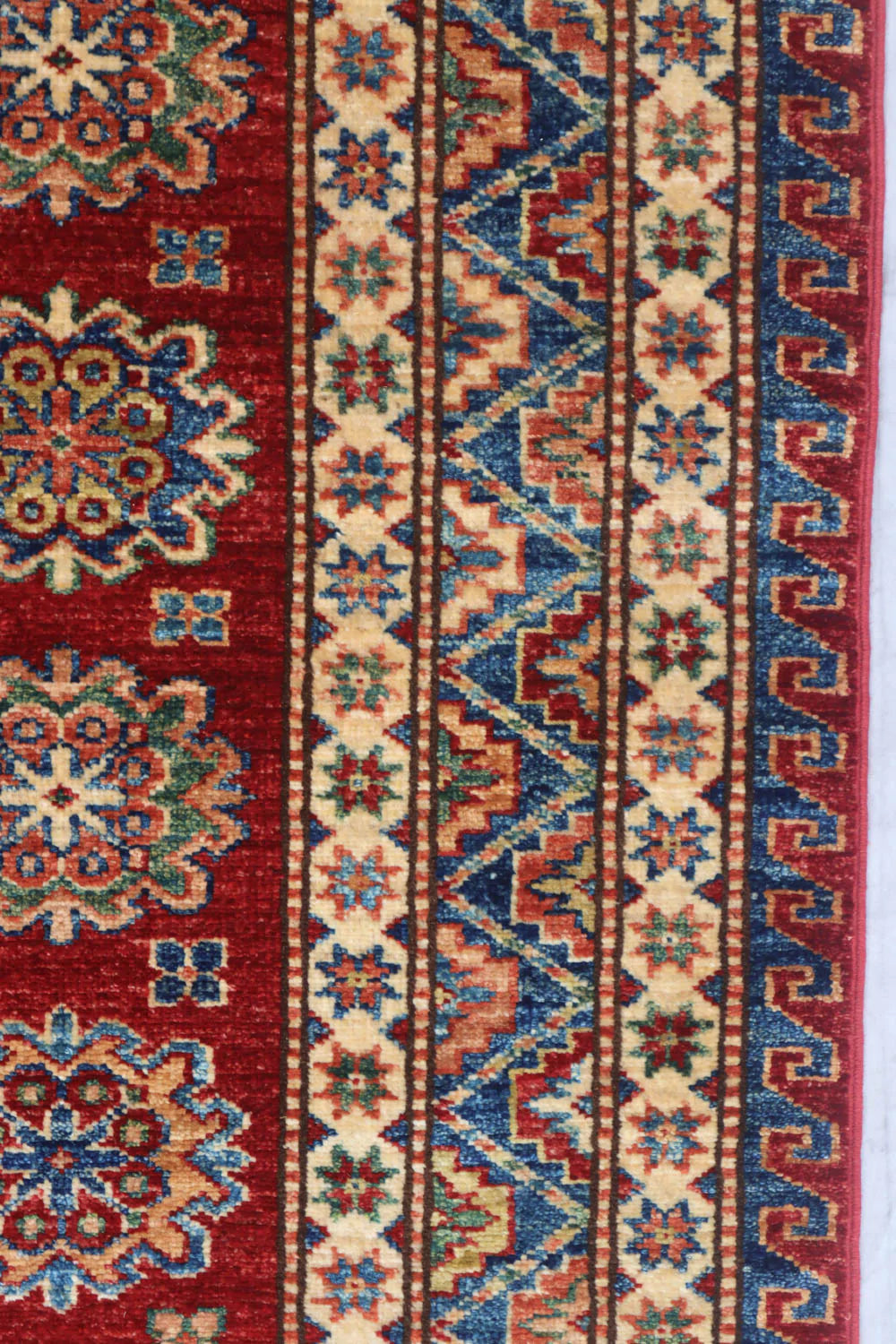 Kazak Handwoven Tribal Rug, J63769