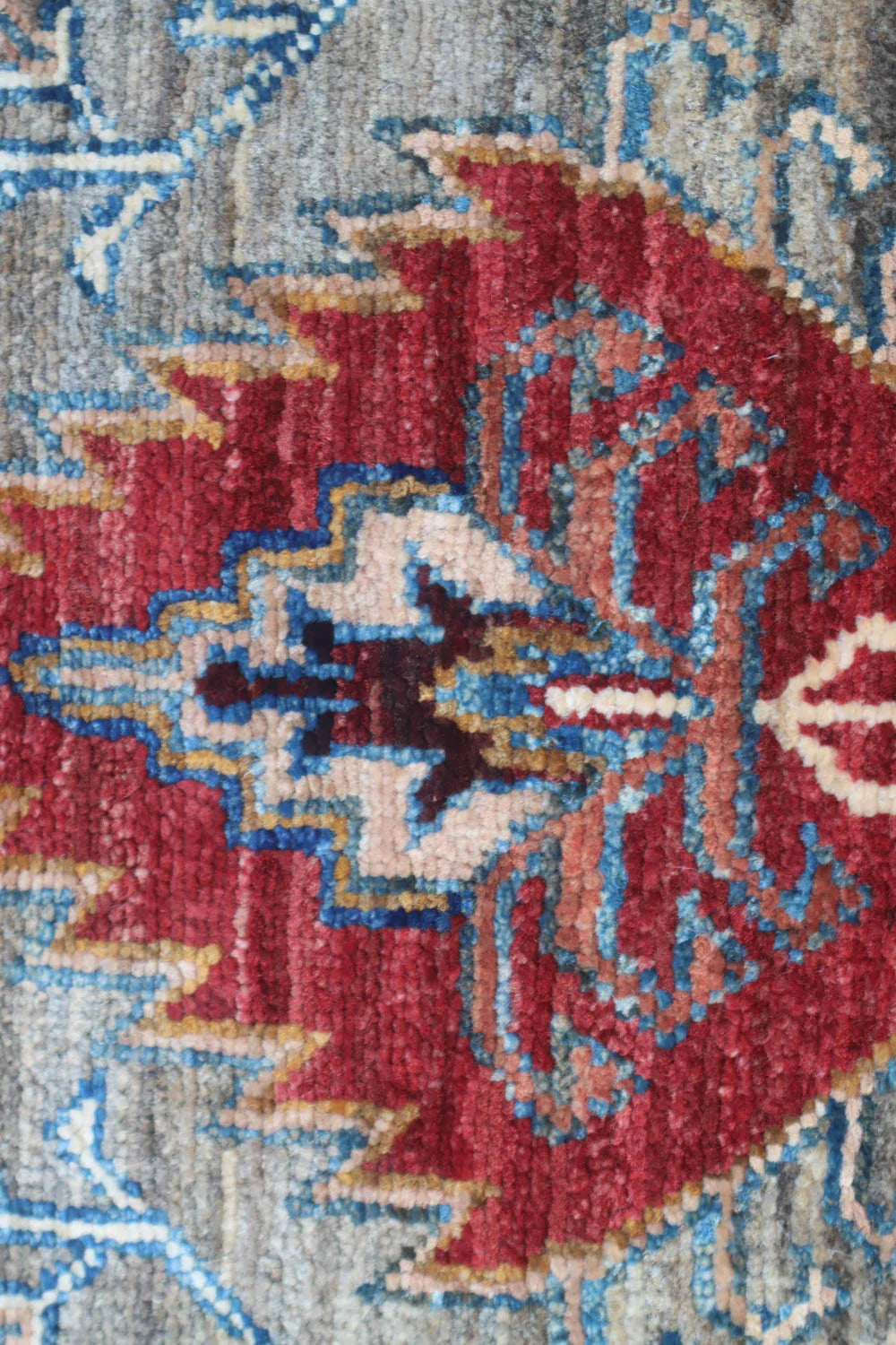 Kazak Handwoven Tribal Rug, J63798