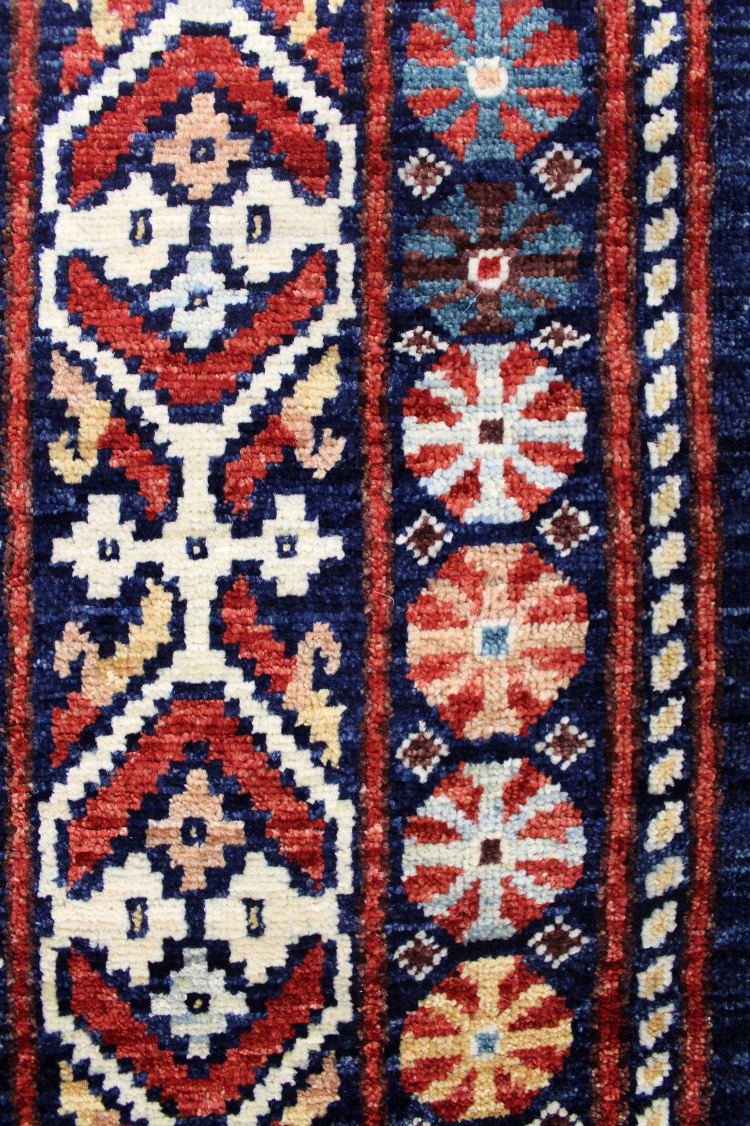 Mina Khani Handwoven Tribal Rug, J62814