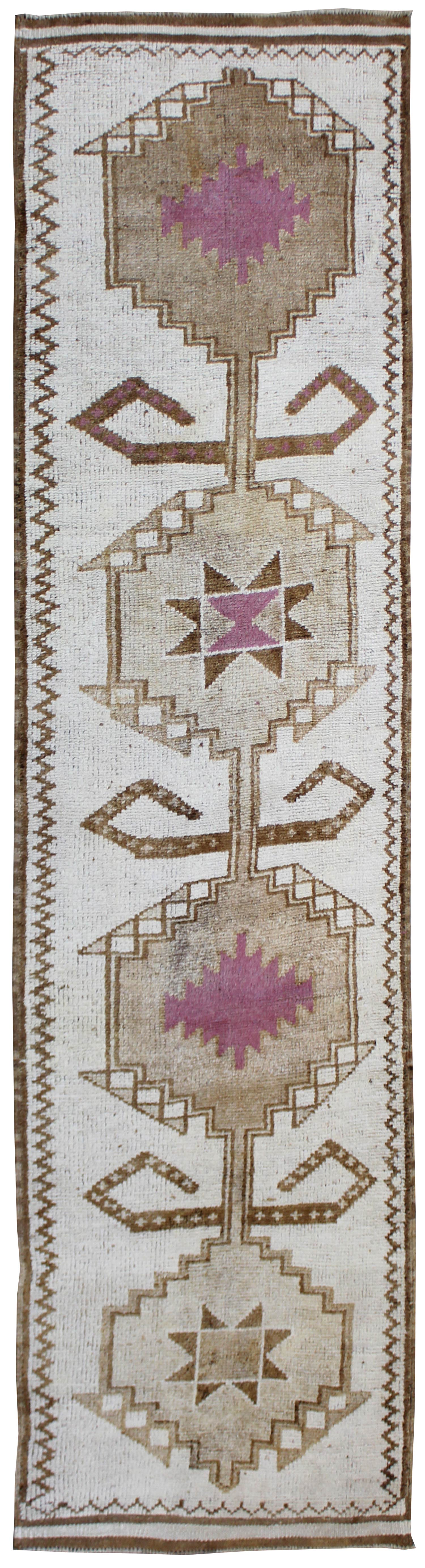 Vintage Natural Herki Handwoven Tribal Rug