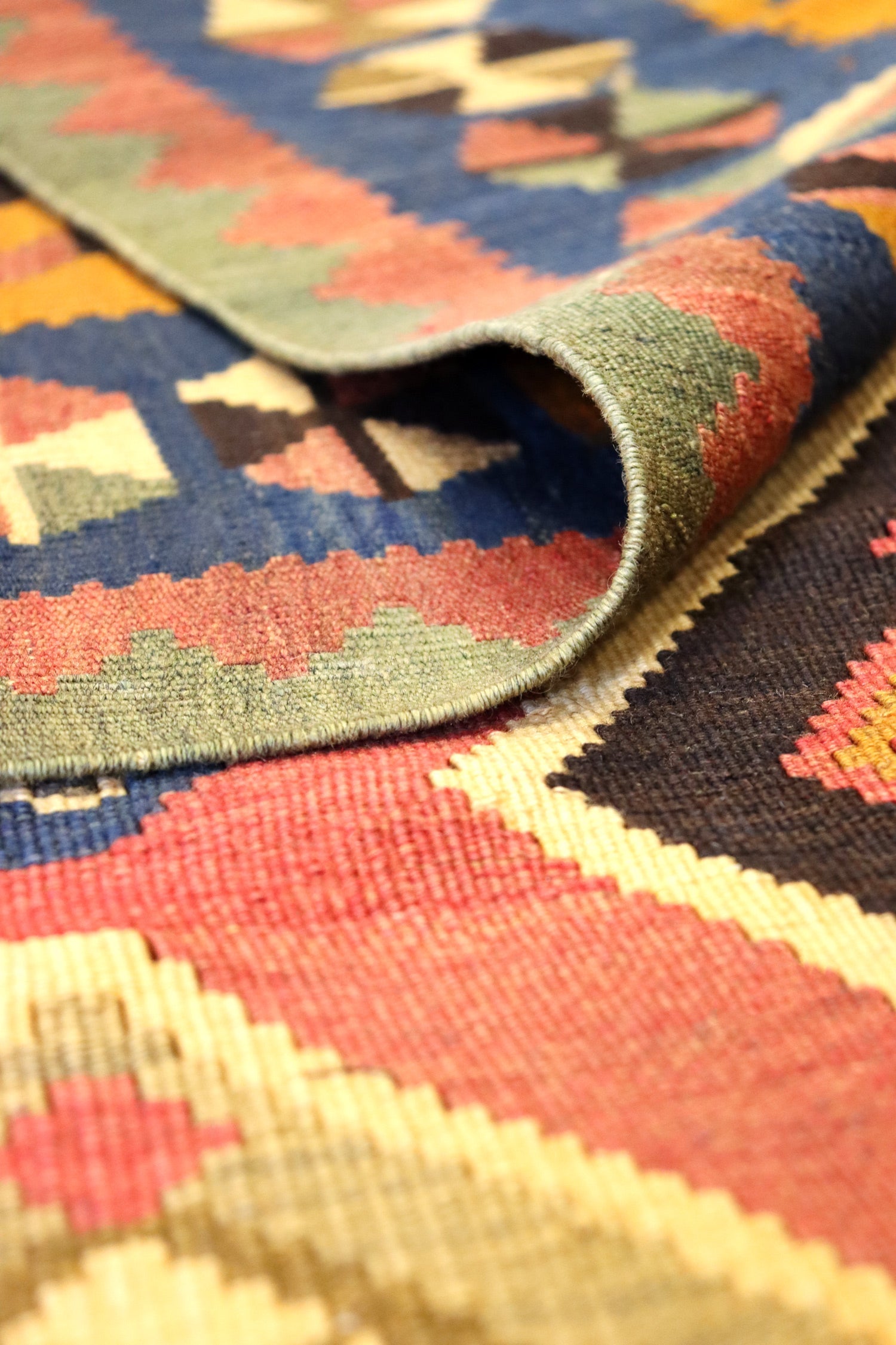 Vintage Qashqai Kilim Handwoven Tribal Rug, J65246
