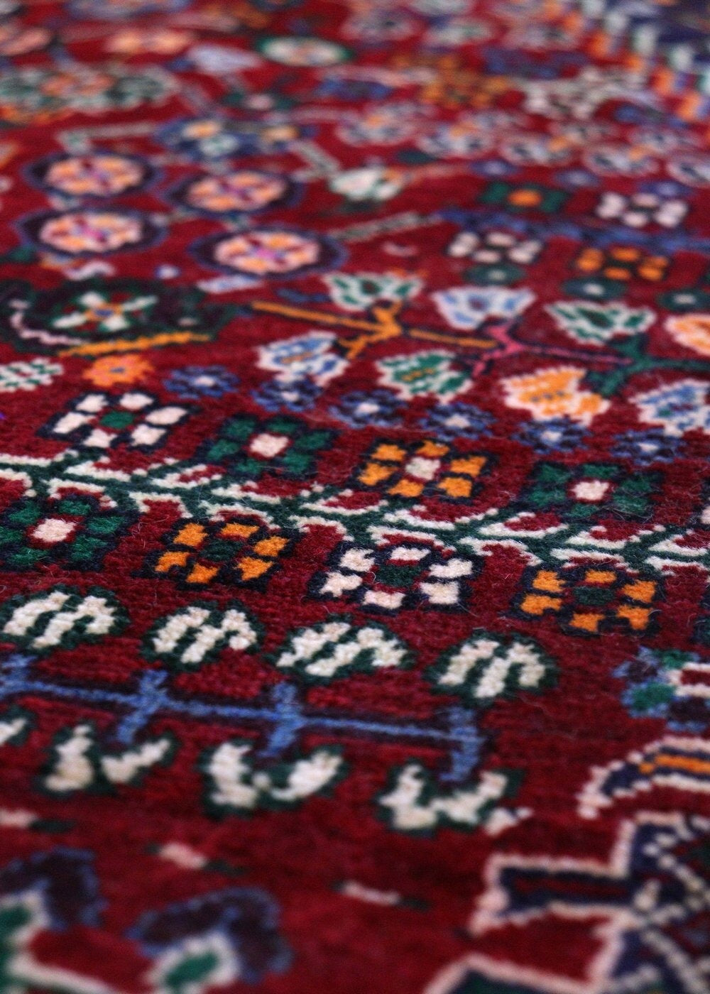 Vintage Shiraz Handwoven Tribal Rug, J68234