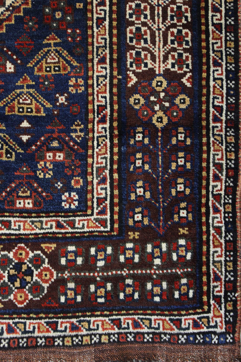 Antique Shiraz Handwoven Tribal Rug, JF8642