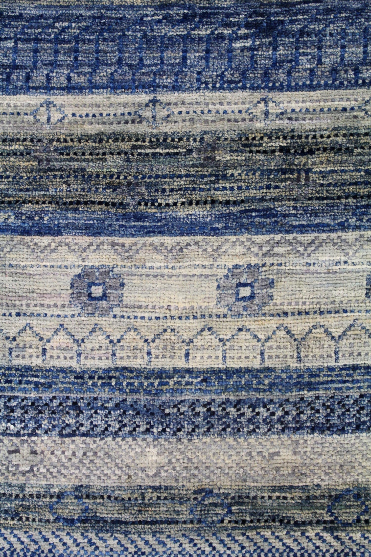Simple Gabbeh Handwoven Tribal Rug, J63167