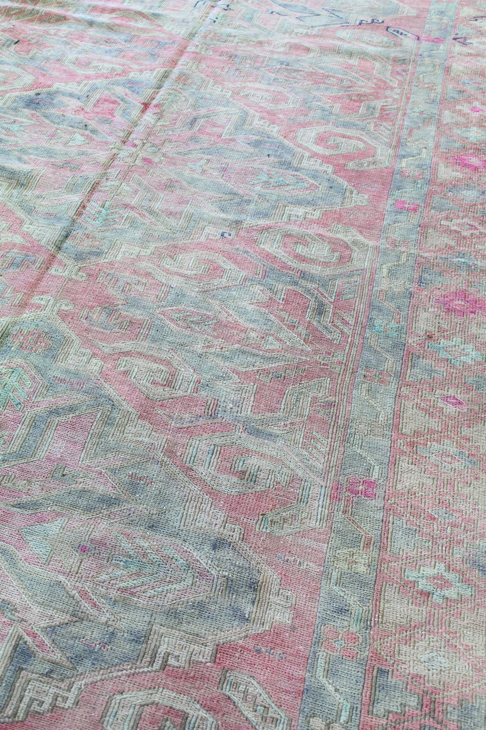 Vintage Soumak Handwoven Tribal Rug, J61662