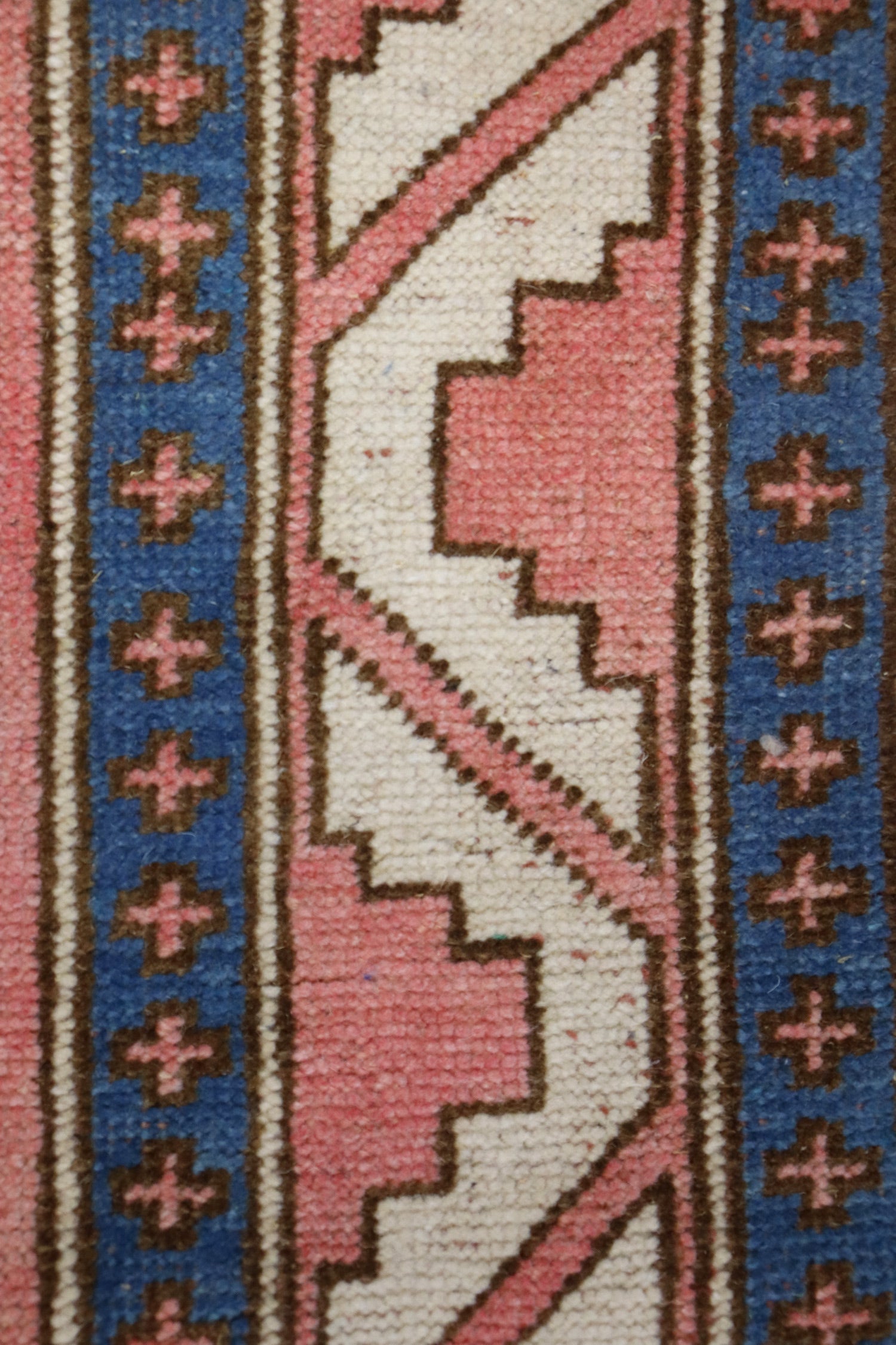 Vintage Sultanhani Handwoven Tribal Rug, J66704