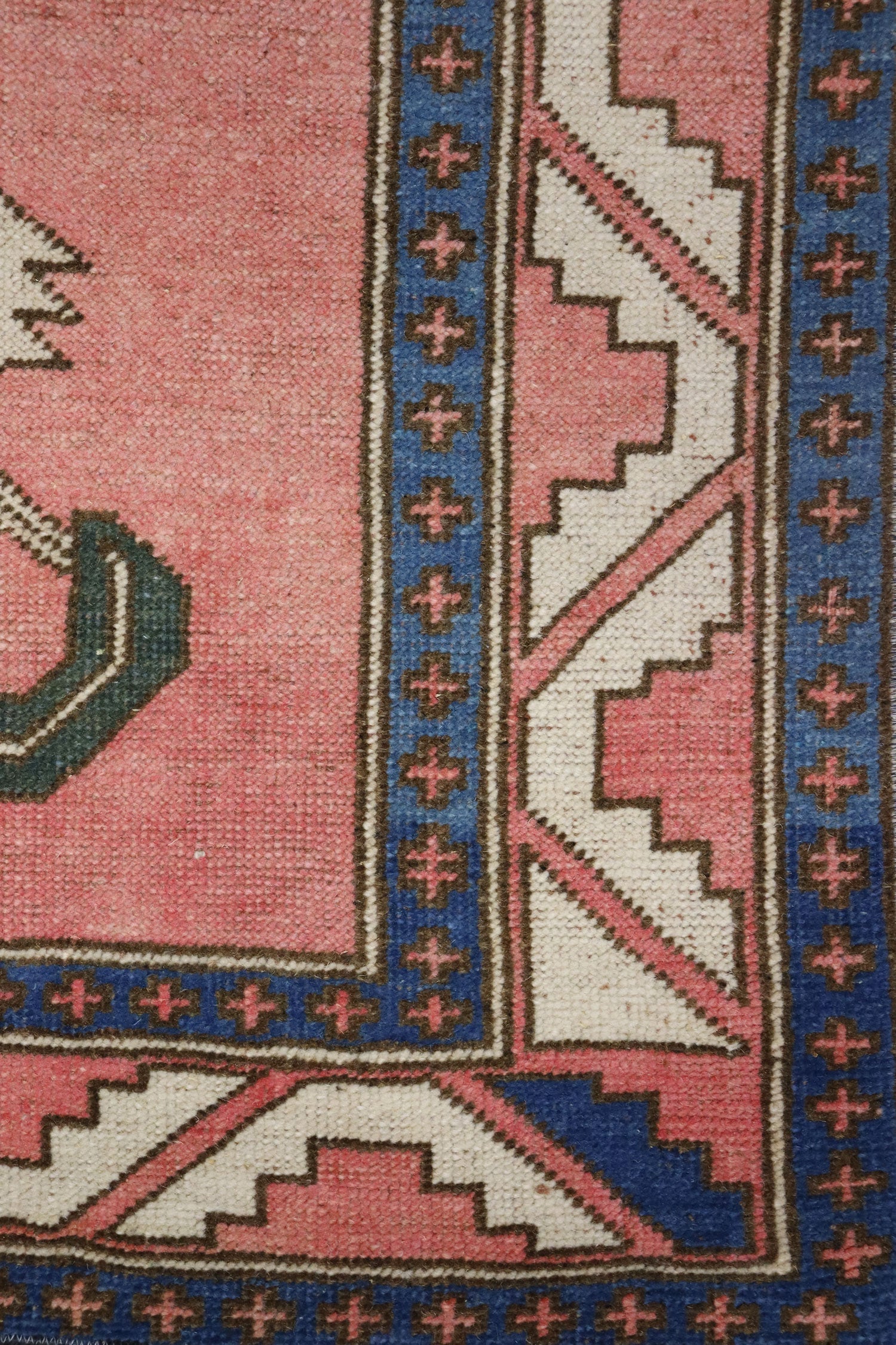 Vintage Sultanhani Handwoven Tribal Rug, J66704