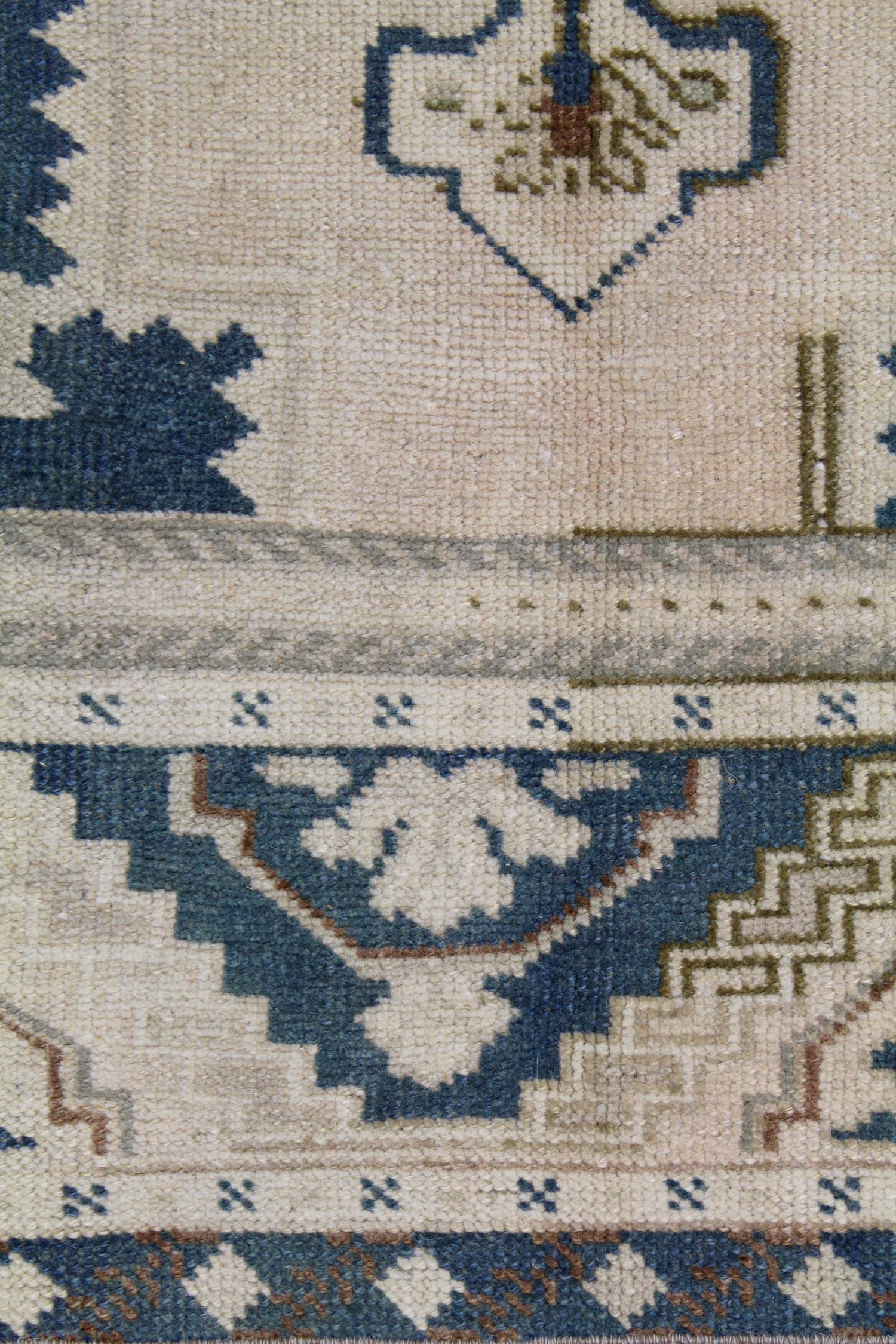 Vintage Taspinar Handwoven Tribal Rug, J63514