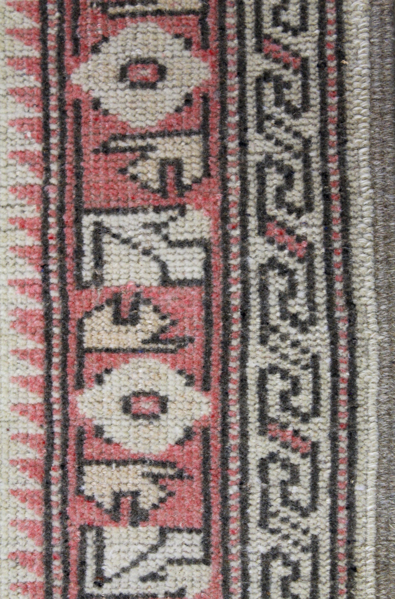 Vintage Yoruk Imalat Handwoven Tribal Rug, J63524